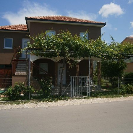 Apartman Boki Требине Екстериор снимка