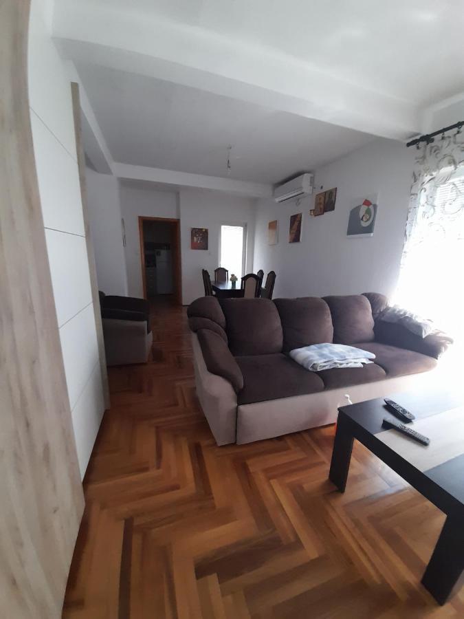 Apartman Boki Требине Екстериор снимка
