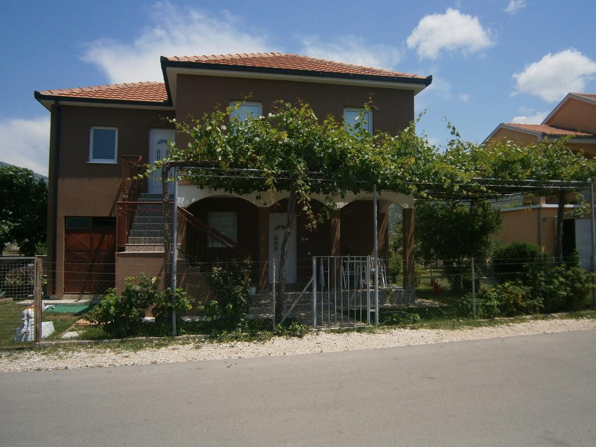 Apartman Boki Требине Екстериор снимка