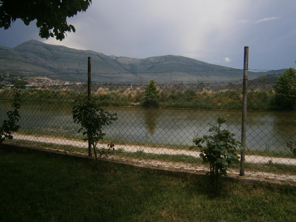 Apartman Boki Требине Екстериор снимка
